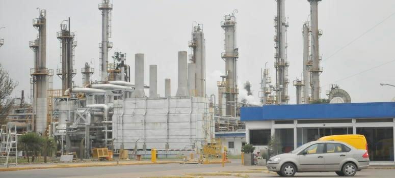 Pasa  Planta Petroqu&iacute;mica